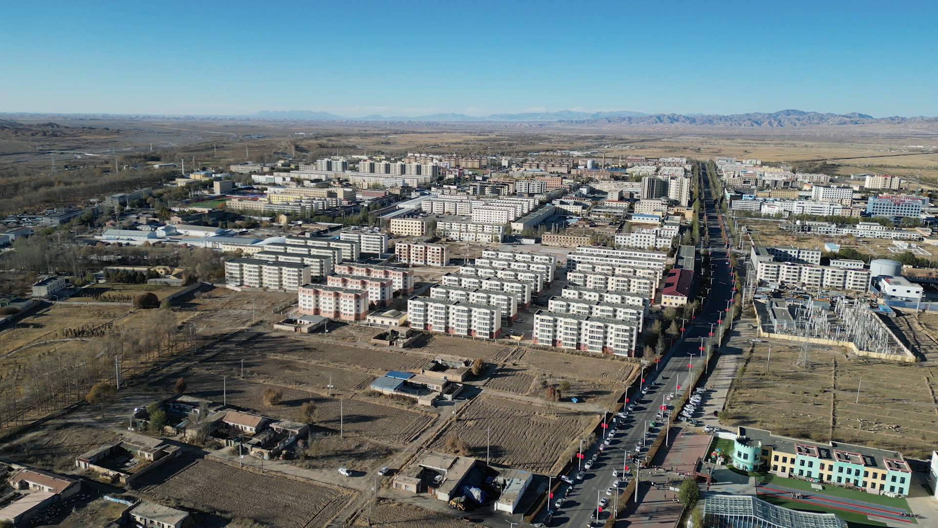 ���ú���뺮�䣬�����򻧼�ͥӭ�����з��޳�����ů��